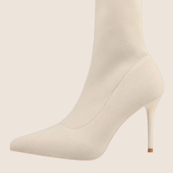 Boots - Picture 2 of 2